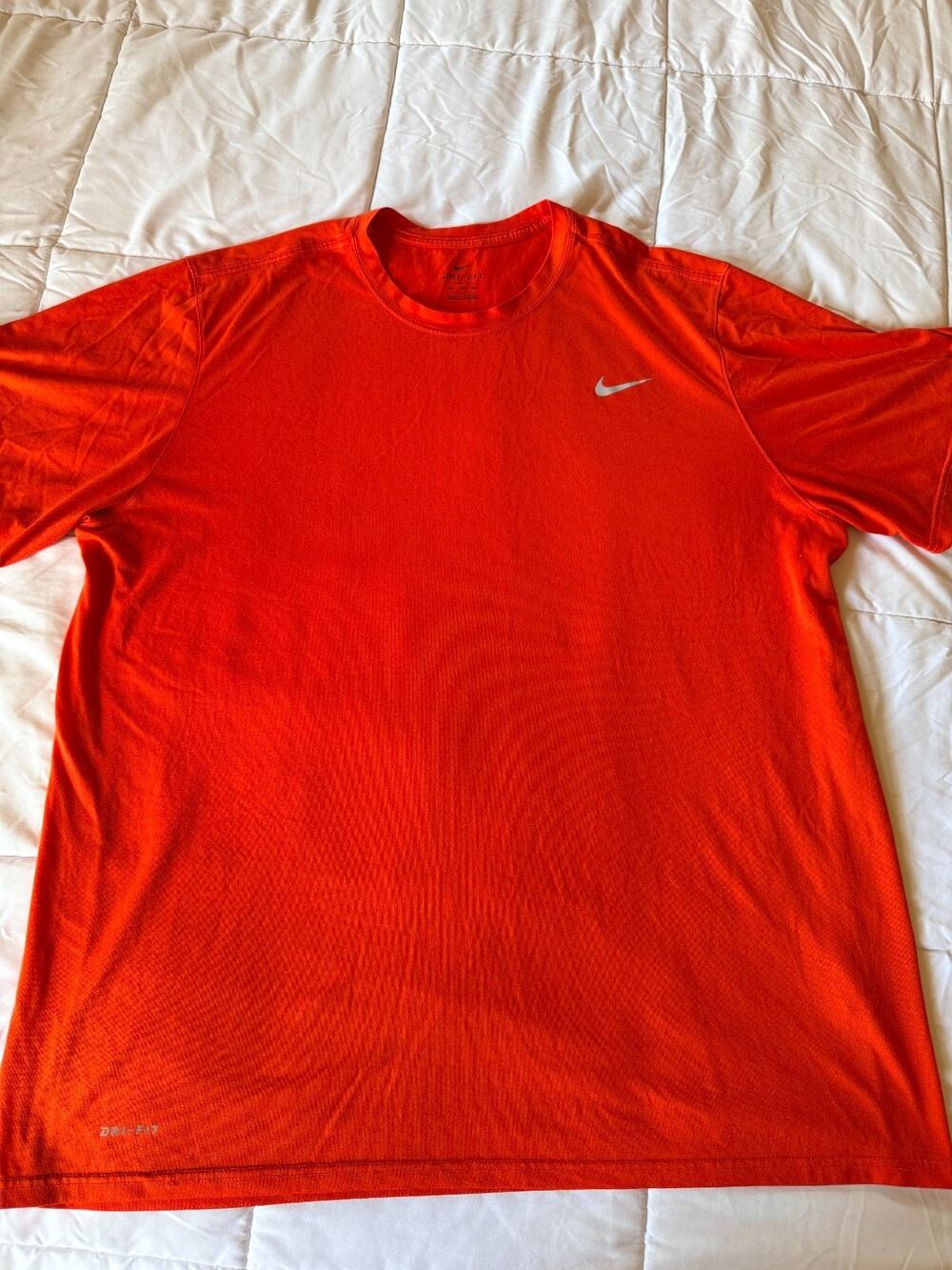 Nike Dri-FIT Mens 2XL Orange Short Sleeve Athletic Running Workout Shirt XXL